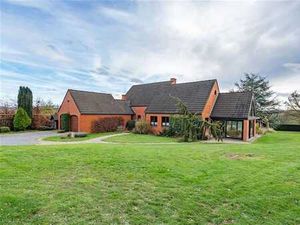 HAPPY VIAGER : Propriété exceptionnelle à Hulsonniaux