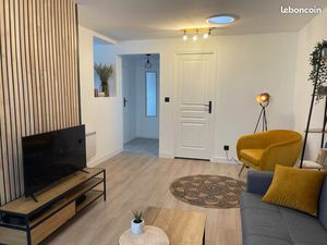 ? T2/3 DUPLEX 70 m² RÉNOVÉ – MEUBLÉ – PARKING & CAVE