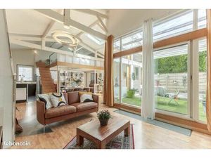 Loft 5 pièces 170 m²