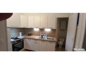 T2 Croisé Laroche 43 m2 Tramway 720 chauffage et électricité compris