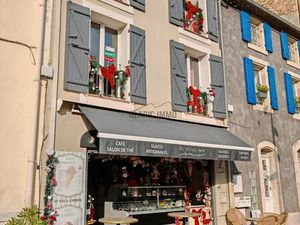 Fonds de commerce  glacier  salon de thé 100 m² Leucate