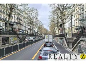 Local commercial 166 m²