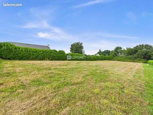 Terrain 1 623 m² Saint Nic