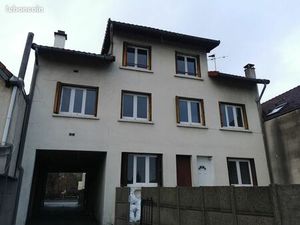 IMMEUBLE DE RAPPORT | 100% LOUÉ | RENTABILITÉ 6 5% | 6 appartements + 16 box