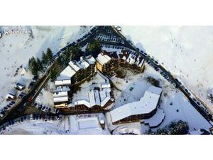 Manigod74230 domaine de l etale merdassier bureau commerce local centre station local réno