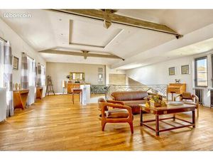 QUARTIER St AUGUSTIN : IMMENSE MAISON  CHARME  MODERNITE  VOLUME & CALME