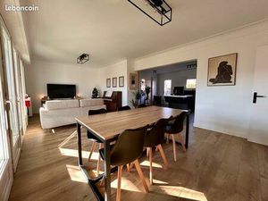 Maison familiale entièrement rénovée