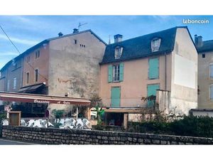 Immeuble locatif avec 4 appartements