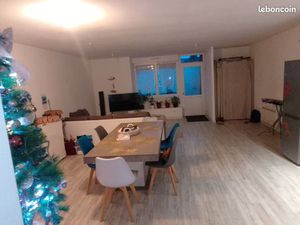 Loue F4 en RDC surélevé