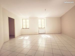 À louer – Appartement T3 de 70 m² – Centre-ville de Romans-sur-Isère