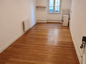 Bureau a sous louer 15m² proche tourny