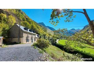 Propriété 11 pièces 230 m²