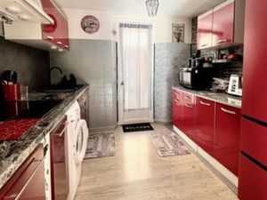 A vendre t3 climatise coeur de ville la londe les maures