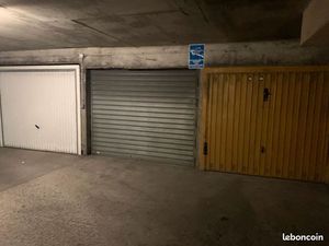 Garage fermé à vendre – Mons-en-Barœul (59370)