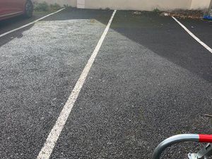 2 places de parking en enfilade proche gare de meaux (Villenoy)