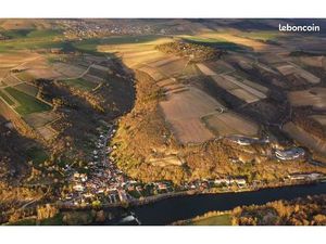 Parcelles boisées constructibles - centre de loisirs avec exceptionnelle vue 360°