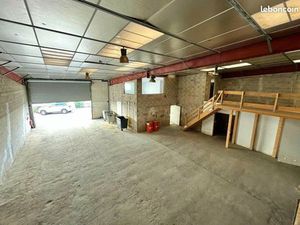 Local d'activité 565 m²