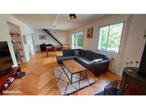 Location Maison 150m² VillageExpo - Vide