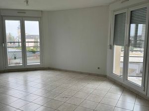 Appartement F3 avec balcon et garage