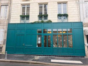 Bureaux & Espaces professionnels à louer