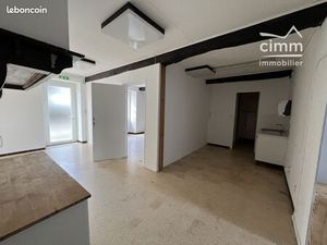 Bureaux 139 m² Saint-Étienne-de-Saint-Geoirs