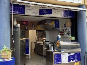 Murs local commercial hourtin port