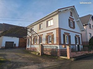 Maison 5 pièces 140 m²