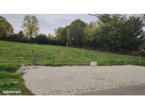 Terrain à bâtir viabilisé - Rare surface de 1 505 m2 - Lignières la Carelle - 72610 Villen