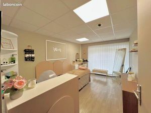 Loue local commercial/ bureau