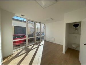 Beau Local professionnel Vichy Centre