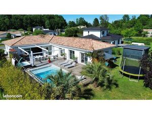 Maison de 170 M2 à Bouliac