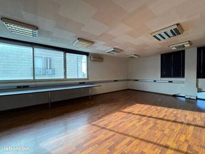 Fonds de commerce bureaux 150 m²