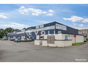 Local d'activité 279 m²