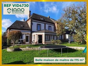 Maison 10 pièces 175 m²