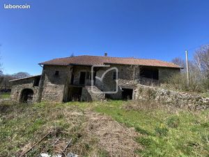 Propriété 3 pièces 150 m²