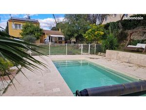 Maison Théziers 94m²