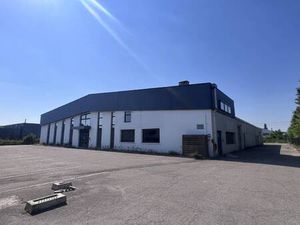 Local d'activités à louer