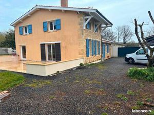 Maison traditionnelle au calme proche Castelnau