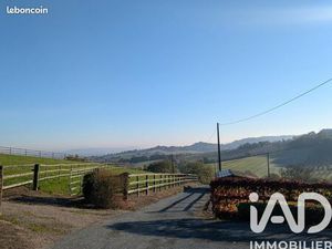 Propriété 6 pièces 220 m²