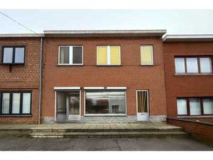 Superbe maison de commerce avec excellente visibilité