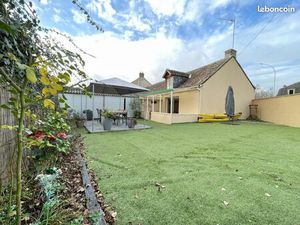 Maison 112 m² Montfort-le-Gesnois