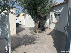 Maison individuelle avec piscine