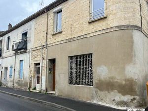 Lunel Lots de deux appartements