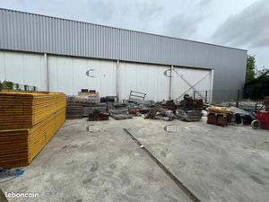 Local bureaux 360 m²