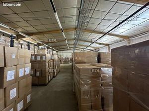 Local bureaux 1 110 m²