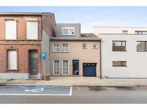 Maison rénovée avec garage à Baasrode