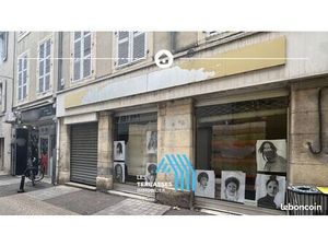 Local commercial 100 m² Montélimar