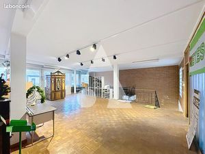 Immeuble 6 pièces 489 m²