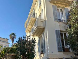 Appartement meublé villa niçoise