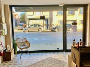 Local commercial rue passante